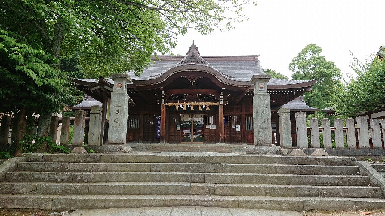 足羽山にある藤島神社と足羽神社へ行ってきた