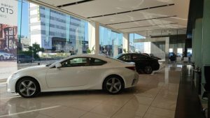 【備忘録】飛び石が当たって不安になった私がレクサス草津さんを訪れたときの話